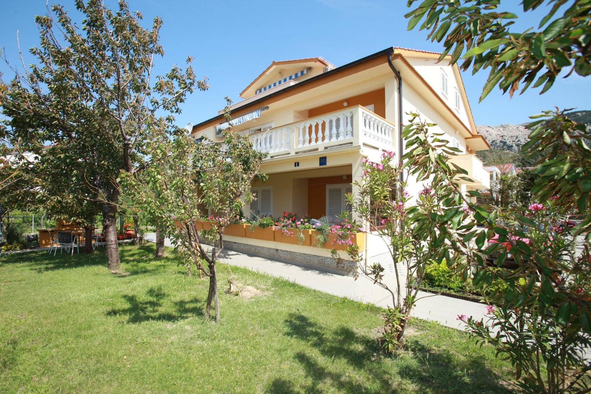 באסקה Apartments & Room Jagoda מראה חיצוני תמונה