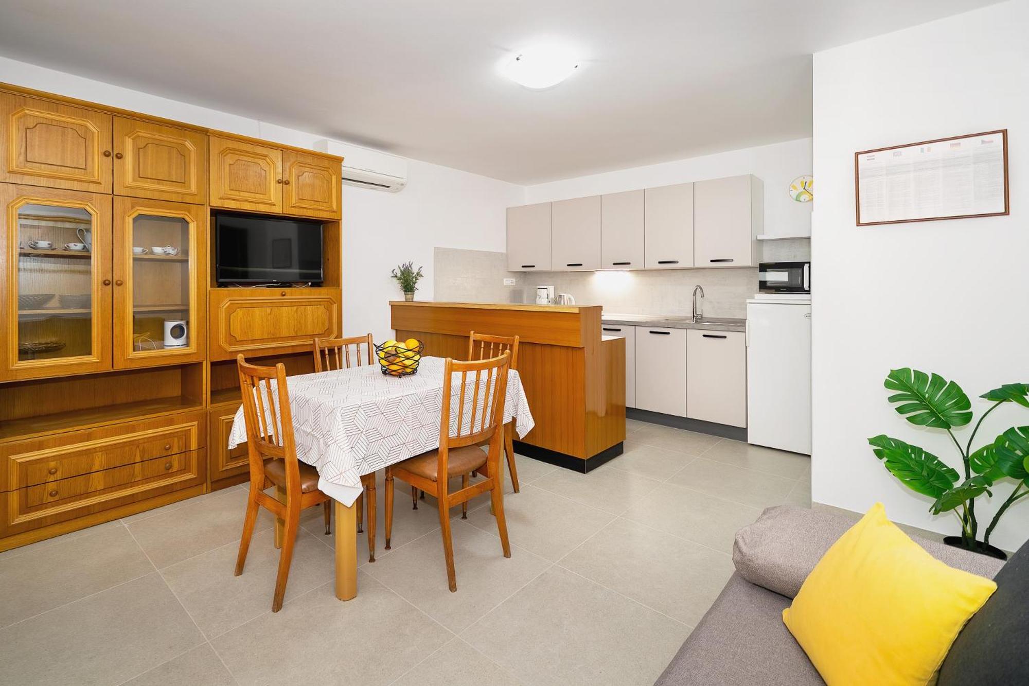 באסקה Apartments & Room Jagoda מראה חיצוני תמונה