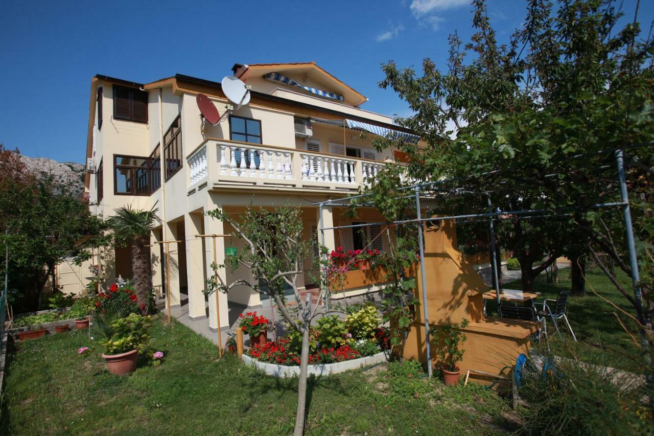 באסקה Apartments & Room Jagoda מראה חיצוני תמונה