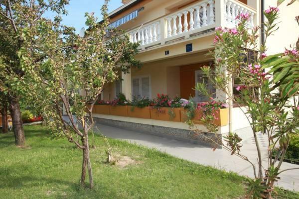 באסקה Apartments & Room Jagoda מראה חיצוני תמונה
