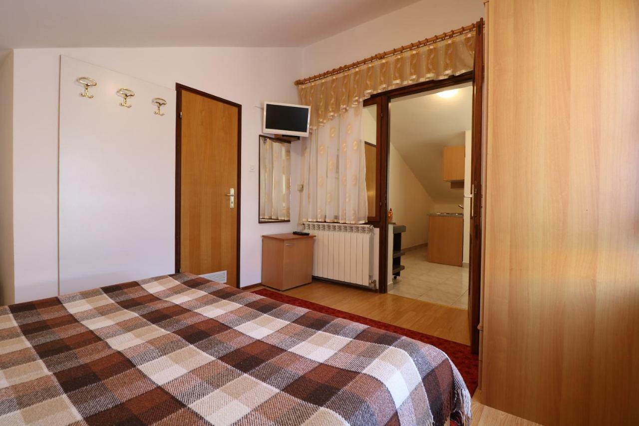 באסקה Apartments & Room Jagoda מראה חיצוני תמונה